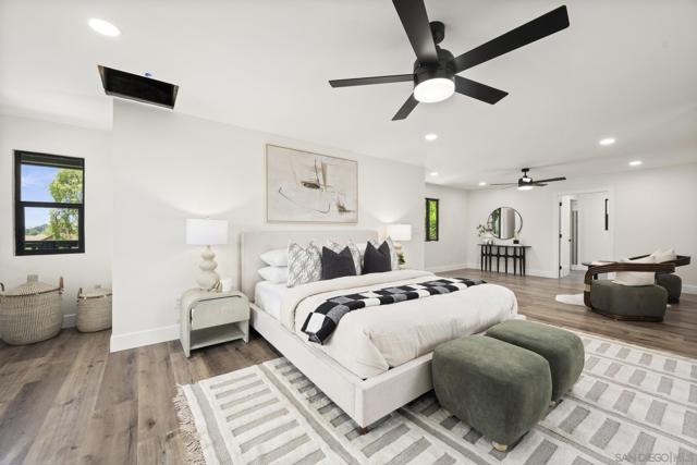8287 Panchoy St, San Diego CA: https://media.crmls.org/mediaz/9cf96728-07f1-4261-a044-241f017adc34.jpg