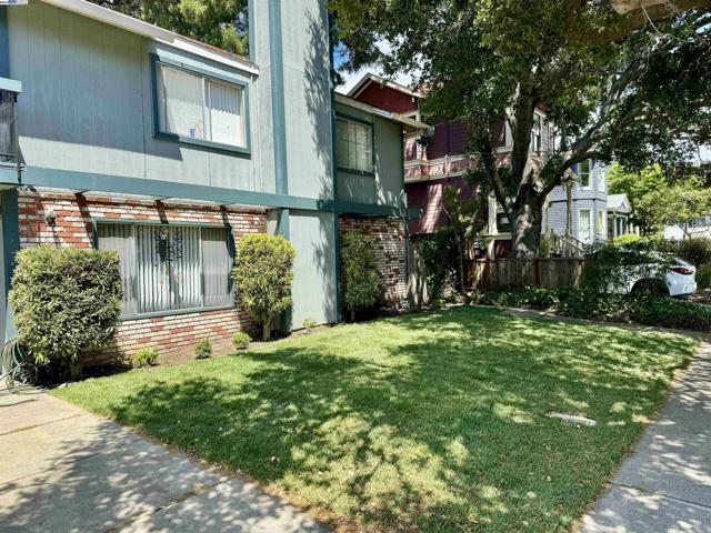 Image 1 of 17 For 1211 Paru St