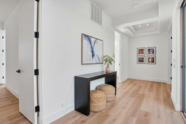 3895 Fair Oaks Boulevard, Sacramento CA: https://media.crmls.org/mediaz/9cfba265-b3fe-438b-96fb-a5d6564d2e28.jpg