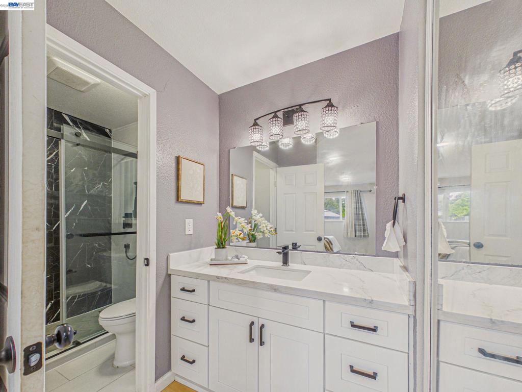 https://media.crmls.org/mediaz/9cfbd99e-d31a-4302-ae5a-10441ef5765c.jpg?preset=X-Large