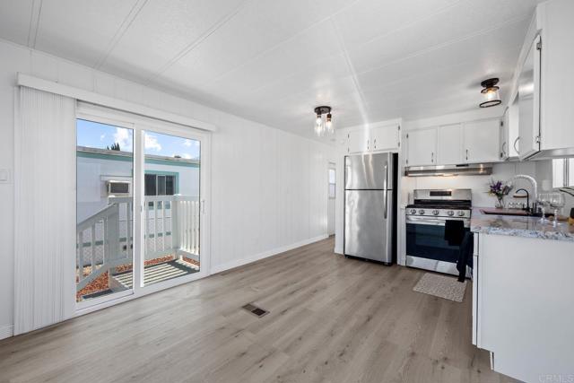 Detail Gallery Image 7 of 20 For 1425 E Madison Ave Spc 15,  El Cajon,  CA 92019 - 1 Beds | 1 Baths