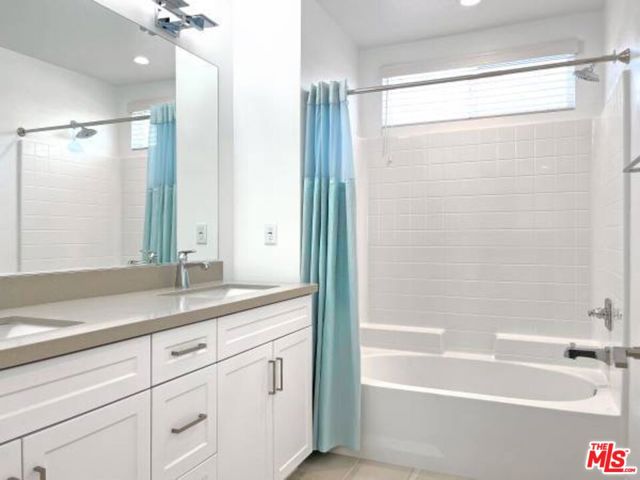 7105 TAMPA Avenue, Reseda CA: https://media.crmls.org/mediaz/9cfc9a9b-4cf7-4358-a42f-8de295bb0d6e.jpg