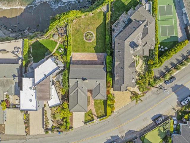 4750 Opal Cliff Drive, Santa Cruz CA: https://media.crmls.org/mediaz/9cfca99a-34c0-4b67-8255-6d85efd248c5.jpg