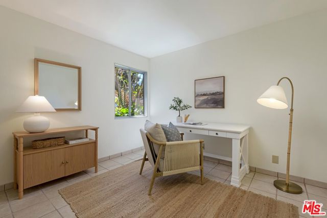 6591 Camino Venturoso, Goleta CA: https://media.crmls.org/mediaz/9cfdb4b8-9f80-4dbf-acc7-0a138171c01c.jpg