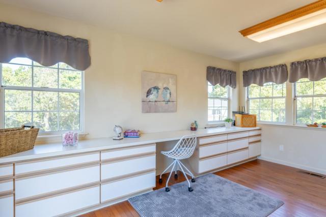 378 Crazy Horse Canyon Road, Salinas CA: https://media.crmls.org/mediaz/9cfdba90-e03b-4fe9-9441-34f89a91f6df.jpg