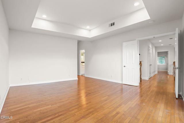 Detail Gallery Image 37 of 68 For 920 Glen Oaks Bld, Pasadena,  CA 91105 - 3 Beds | 3/1 Baths