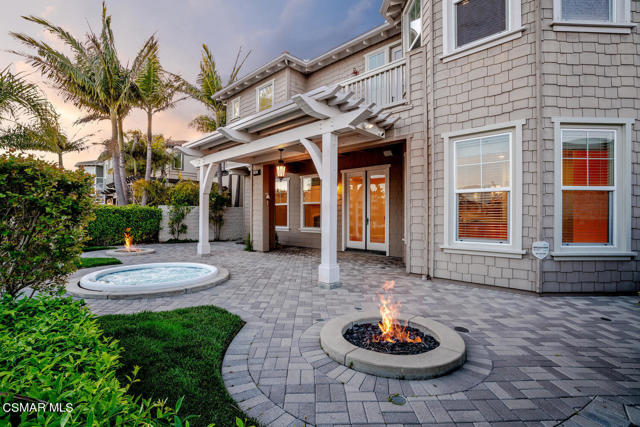 4014 Caribbean Street, Oxnard CA: https://media.crmls.org/mediaz/9cff0fcd-f4af-4b62-8be0-d01f91b3b9a4.jpg