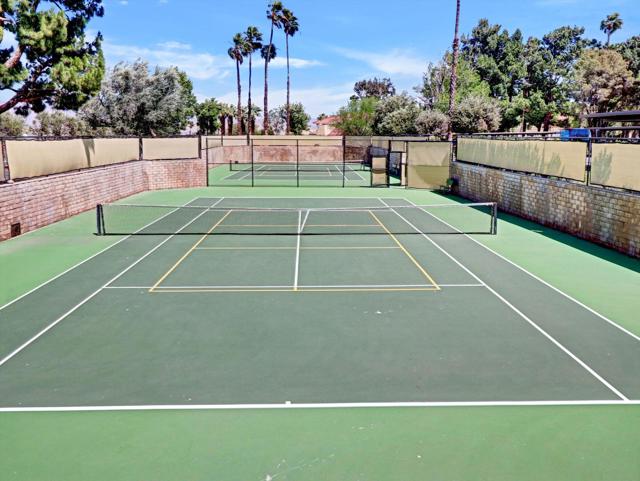701 Los Felices Circle W #114, Palm Springs, CA 92262