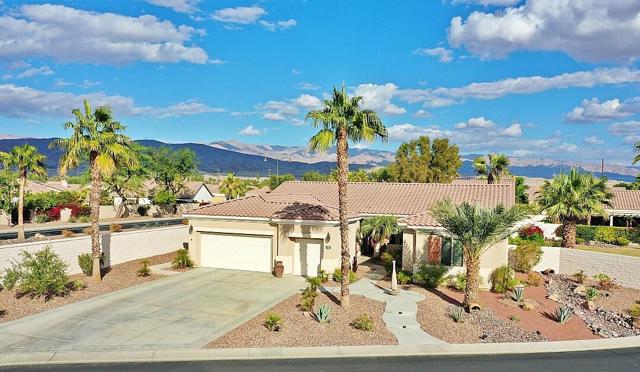 80372 Camino San Lucas, Indio CA: https://media.crmls.org/mediaz/9cfff1fc-f604-435f-8435-0daafb4e4fe7.jpg