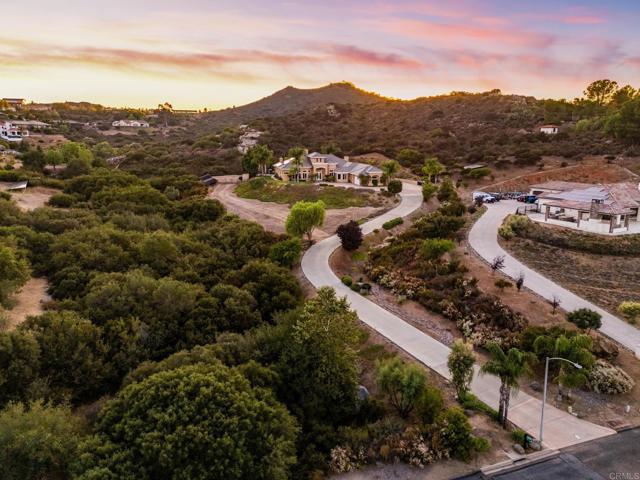 2772 Firebrand Drive, Alpine CA: https://media.crmls.org/mediaz/9d0041f6-49a9-4400-9734-a80905f18675.jpg