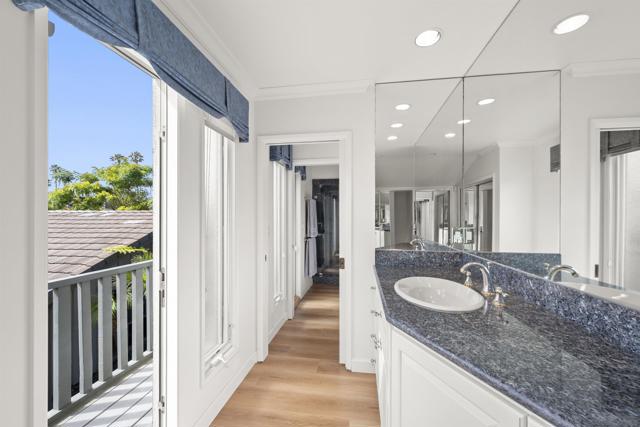 1151 Catalina Boulevard, San Diego CA: https://media.crmls.org/mediaz/9d00e365-bd41-44d0-a908-81367b240765.jpg
