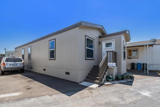 3015 E Bayshore Road, Redwood City CA: https://media.crmls.org/mediaz/9d0119e7-12bf-40ca-8d21-1e805e4e59fc.jpg