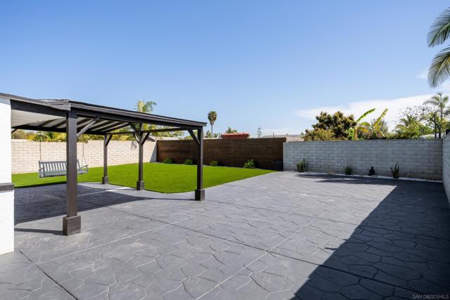 3375 Karok Avenue, San Diego CA: https://media.crmls.org/mediaz/9d0275fb-8449-4c7a-8b7d-f7b532292760.jpg