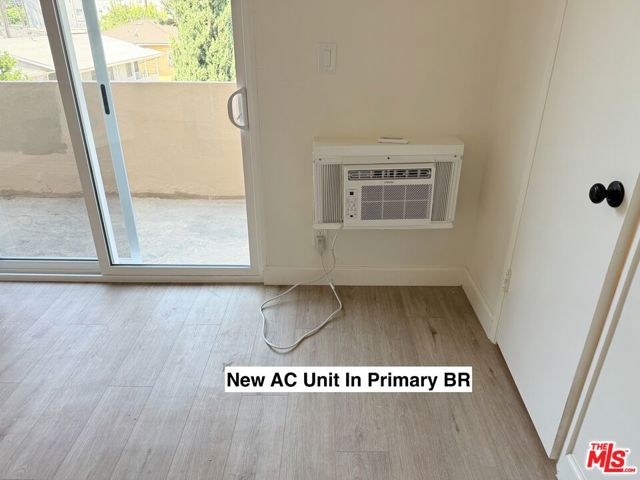 10840 Camarillo Street, North Hollywood CA: https://media.crmls.org/mediaz/9d036caa-dde5-4847-8b33-236a48a45af9.jpg