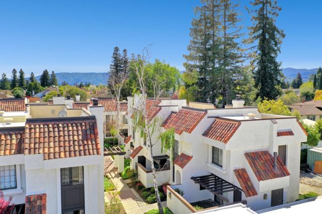 19980 Portal Plaza, Cupertino CA: https://media.crmls.org/mediaz/9d04fddf-0c94-4964-848d-d33c61cd51bf.jpg