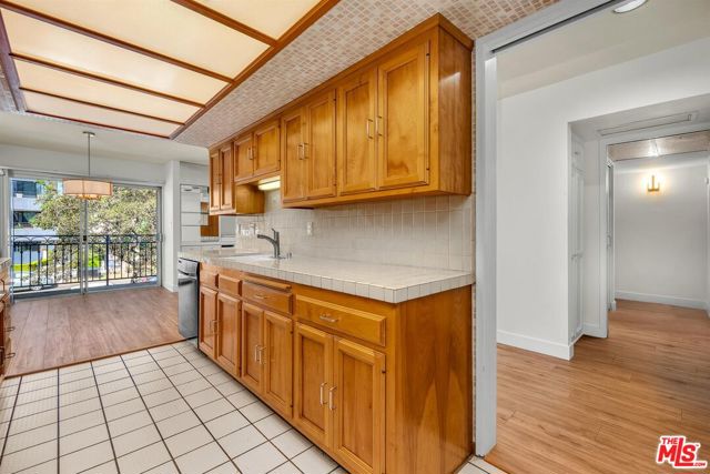 Drew Fenton | 11656 Montana Avenue Los Angeles CA | MLS: 7434428 Drew Fenton | 11656 Montana Avenue Los Angeles CA | MLS: 7434428