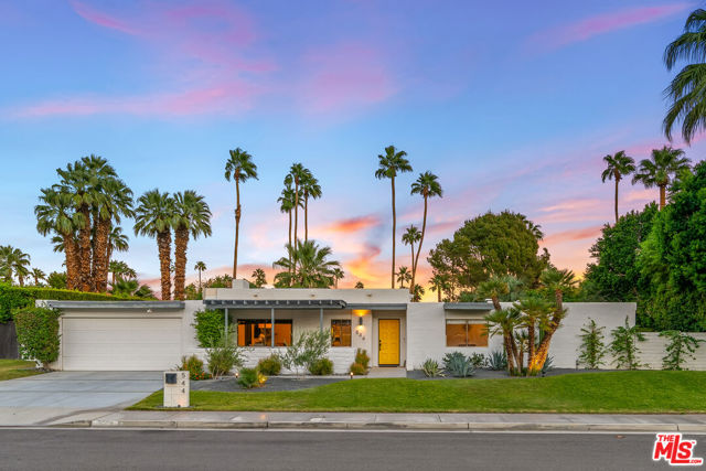 544 North Tercero Circle, Palm Springs