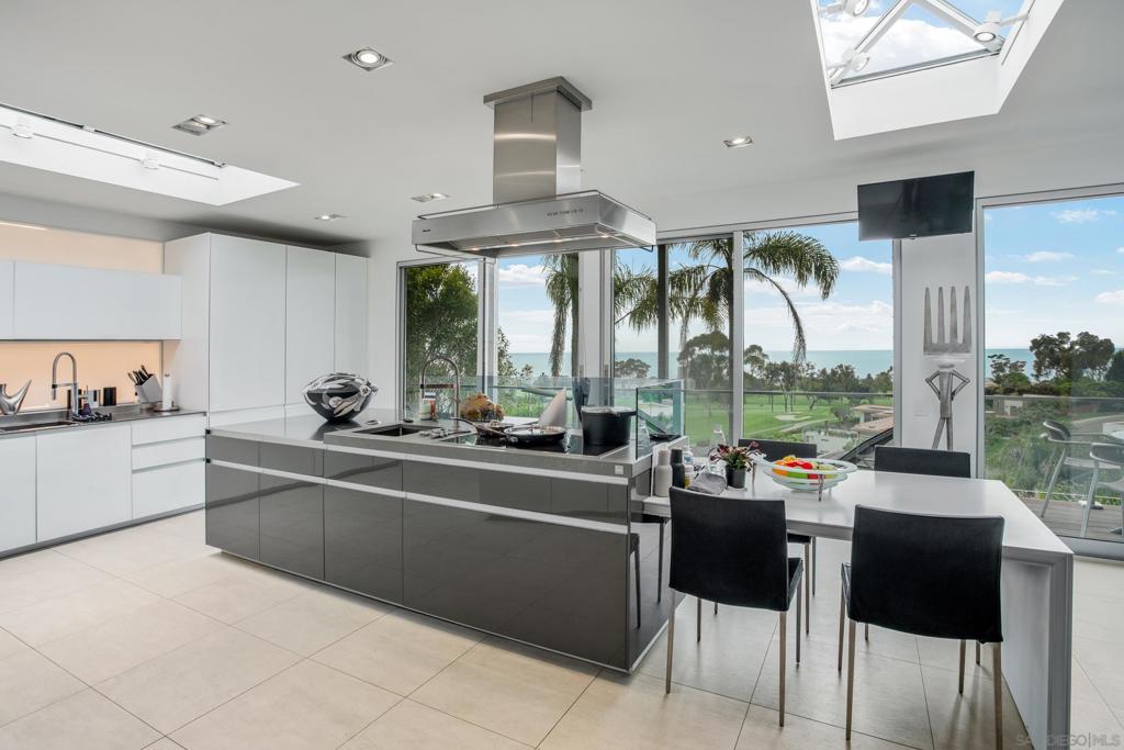 MLS #250036874SD image #7