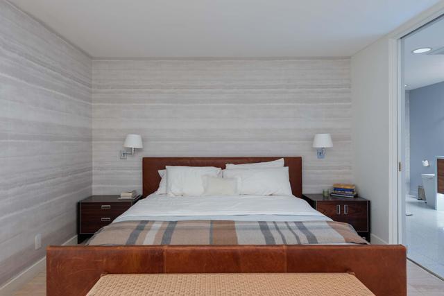 70164 Frank Sinatra Drive, Rancho Mirage CA: https://media.crmls.org/mediaz/9d061b0c-ad91-476a-856e-2188277e14a7.jpg