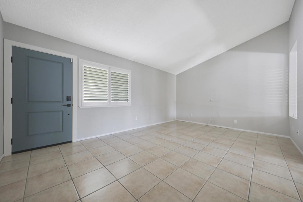 MLS #219139586DA image #3