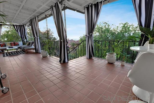 9586 Alto Dr, La Mesa CA: https://media.crmls.org/mediaz/9d071b4d-9e72-4967-adfa-a8275904abcc.jpg