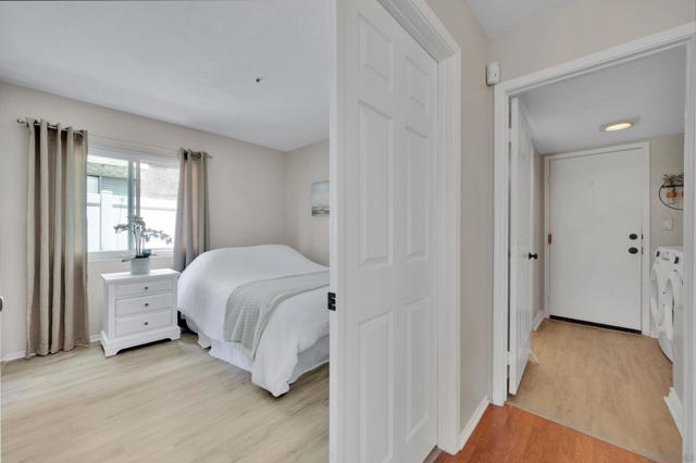 632 Paseo Rio, Vista CA: https://media.crmls.org/mediaz/9d08c446-76fb-4586-b53f-ac1aefbd8d2c.jpg