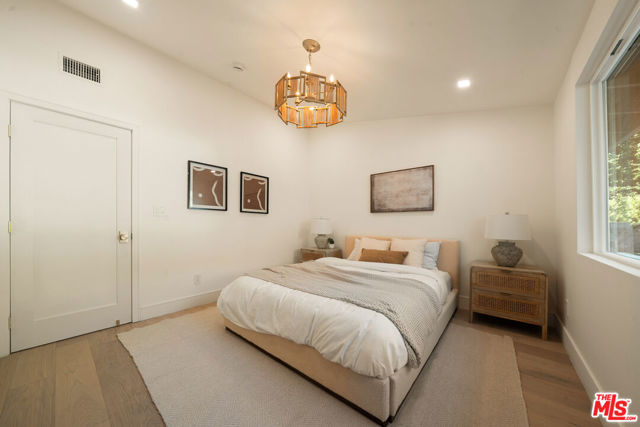 20877 Kelvin Place photo 20