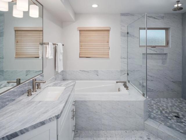 851 53 Sapphire, San Diego CA: https://media.crmls.org/mediaz/9d0bb75e-00b6-4fdc-a2a3-ba04cd1a129b.jpg