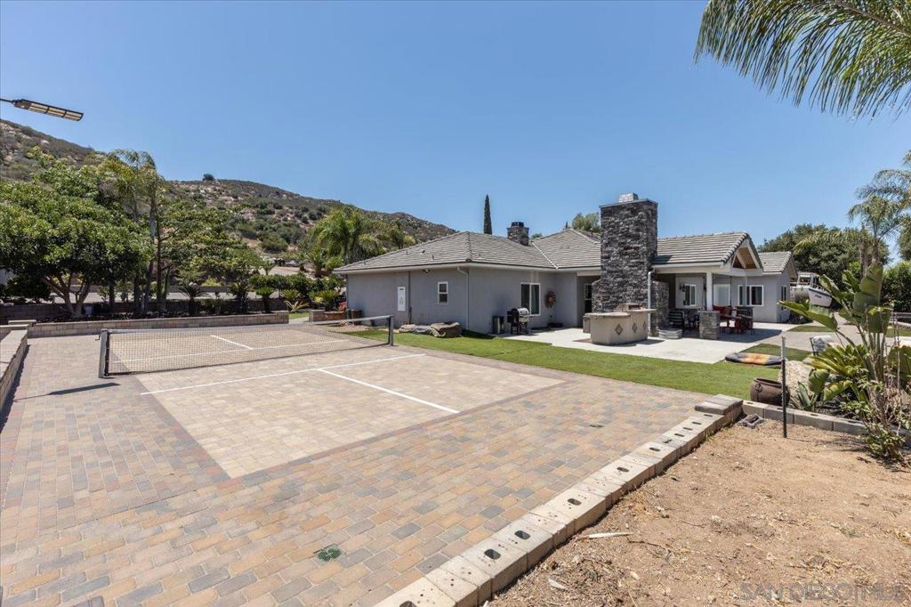 MLS #250034986SD image #41