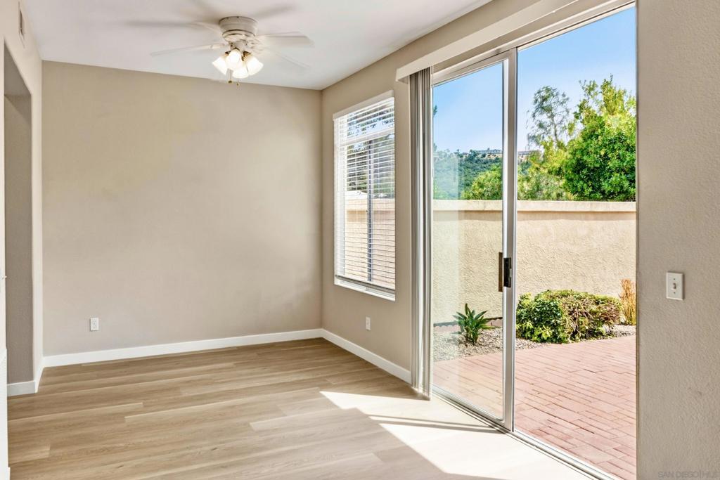 10911 Creekbridge Place - photo 8
