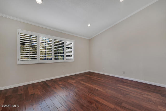 180 Windrose Drive, Newbury Park CA: https://media.crmls.org/mediaz/9d0f6782-f389-481f-a9c8-24b8a1fe59e8.jpg