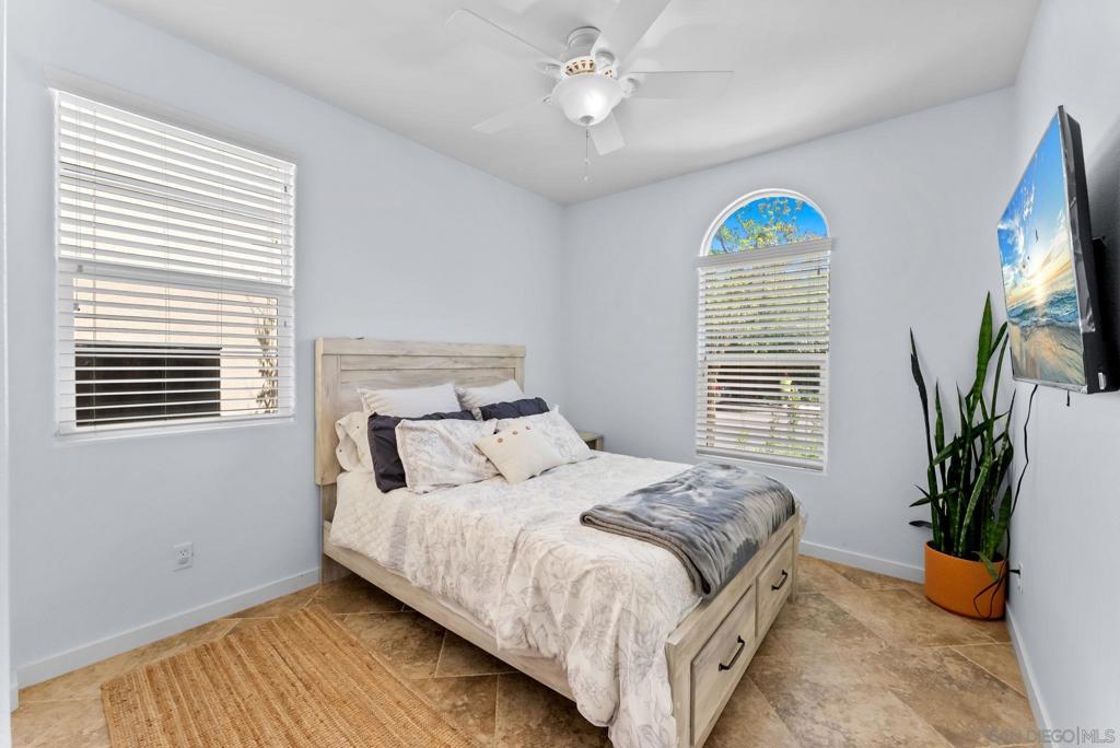 2405 Copper Way - photo 15
