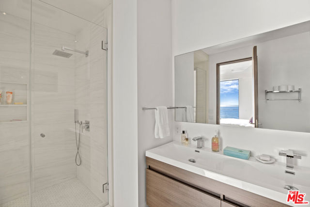 Drew Fenton | 32802 PACIFIC COAST Highway Malibu CA | MLS: 7102387