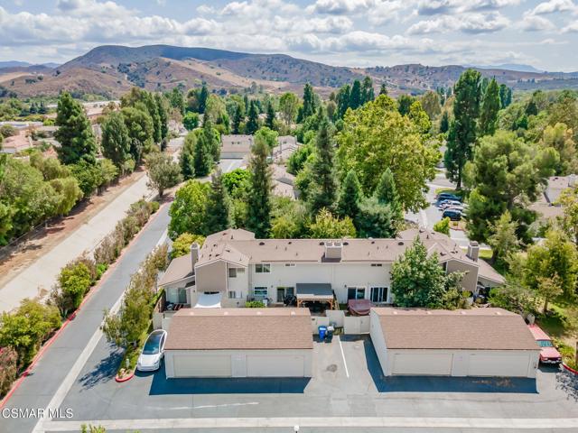 15175 Marquette Street, Moorpark CA: https://media.crmls.org/mediaz/9d11af93-dd76-47b9-b8eb-9a8f161d88e4.jpg