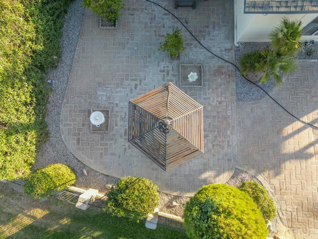 33440 Carlsbad Circle, Thousand Palms CA: https://media.crmls.org/mediaz/9d11bbd7-50cf-4876-b479-9dbe580db483.jpg