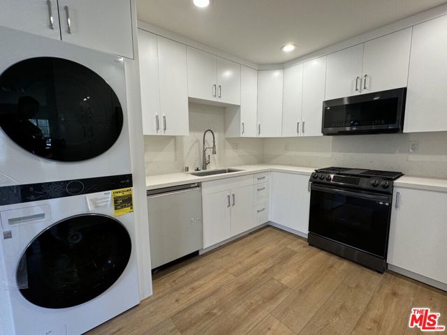 235 S Delano Street, Anaheim CA: https://media.crmls.org/mediaz/9d11cdf3-8bfc-4547-992d-fd1747c869c8.jpg