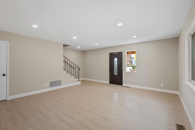 620624 Mcclellan Avenue, Monterey CA: https://media.crmls.org/mediaz/9d120c5b-6c52-4e22-8997-6c6b0475bede.jpg