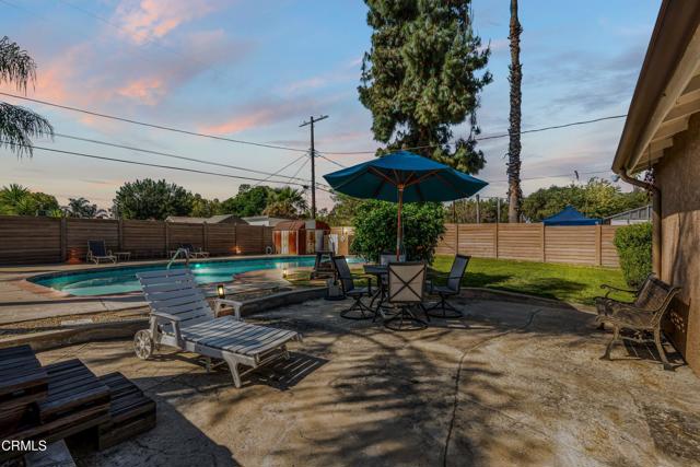 Detail Gallery Image 24 of 37 For 17448 Keswick St, Northridge,  CA 91325 - 3 Beds | 1 Baths