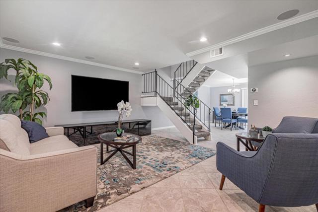 7082 Indian Wells Court, San Jose CA: https://media.crmls.org/mediaz/9d15b6bd-6955-4350-b312-88d27ef537a3.jpg