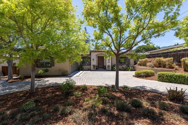 17820 Daves Avenue, Monte Sereno CA: https://media.crmls.org/mediaz/9d15f2b7-9751-42a4-9992-cfb4d338c418.jpg