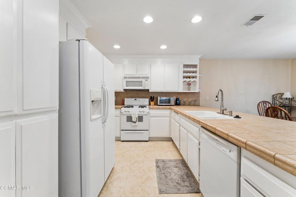 MLS #226003734 image #5
