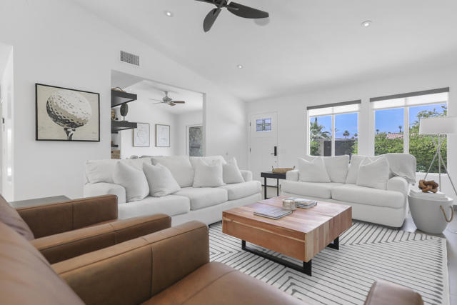 70825 Ironwood Drive, Rancho Mirage CA: https://media.crmls.org/mediaz/9d16d9ce-bc2e-492f-b536-55ff9bd17f7e.jpg
