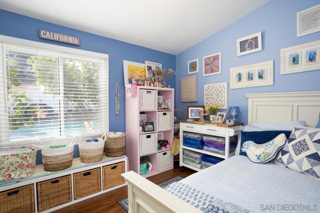 2597 Melbourne Dr, San Diego CA: https://media.crmls.org/mediaz/9d16f1fa-d7ce-4016-b9d2-d7178a8b58bc.jpg