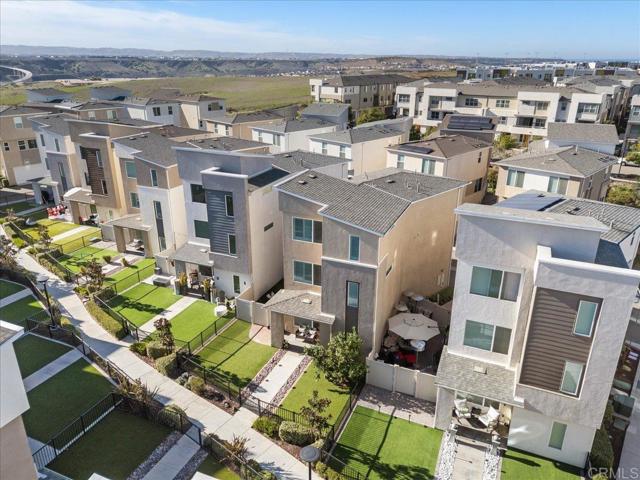 Detail Gallery Image 2 of 38 For 1837 Fauna Way, Chula Vista,  CA 91915 - 4 Beds | 3/1 Baths