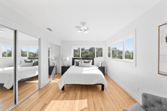 198 Croydon Ln, El Cajon CA: https://media.crmls.org/mediaz/9d178c0c-115f-41b9-a2d6-9f70c868bd5d.jpg