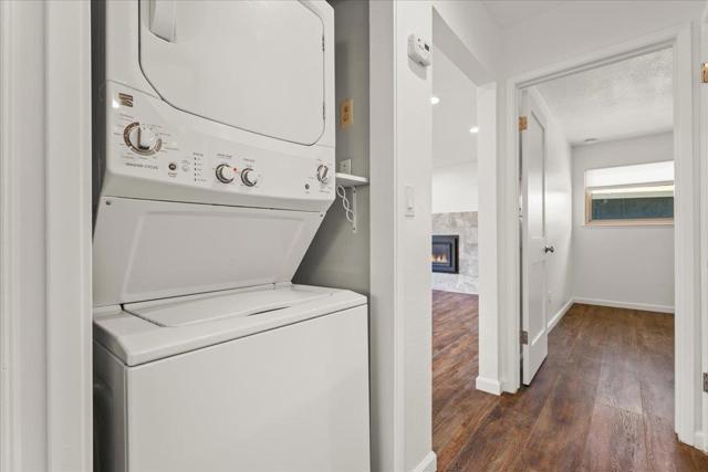 1420 Ruby Court, Capitola CA: https://media.crmls.org/mediaz/9d18cc47-d0a8-4bb1-a6ef-d9534c33d561.jpg