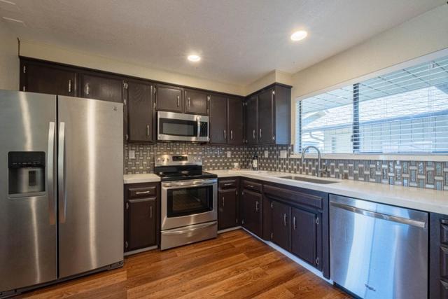 1840 Cherokee Drive, Salinas CA: https://media.crmls.org/mediaz/9d19dbde-1b92-429f-9646-fb80fd21c126.jpg