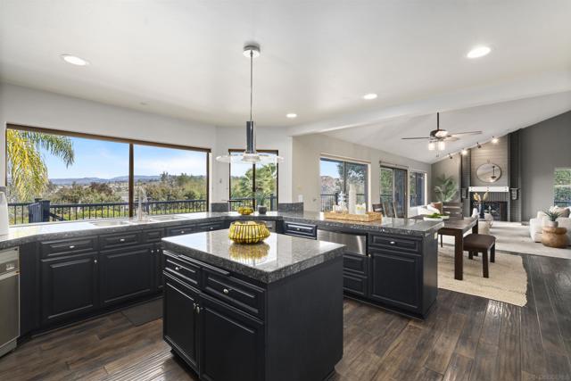 12916 Polvera Ave, San Diego CA: https://media.crmls.org/mediaz/9d19df7c-8aed-4492-b4c1-571b8ba204d5.jpg