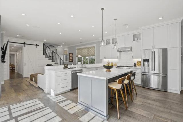 Image 12 of 41 For 146 Belvedere Avenue