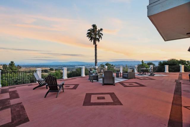 1822 Saint Andrews Court, Milpitas CA: https://media.crmls.org/mediaz/9d1a6cc1-cdb1-4e13-85de-fb21cc46d093.jpg
